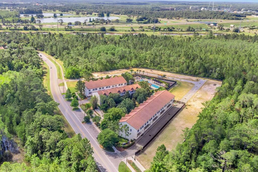 Cozy & Elegant 4Br Enchanted Townhouse - 1 Mile To Disney With Resort Pool, Gym, & Jacuzzi Orlando Bagian luar foto