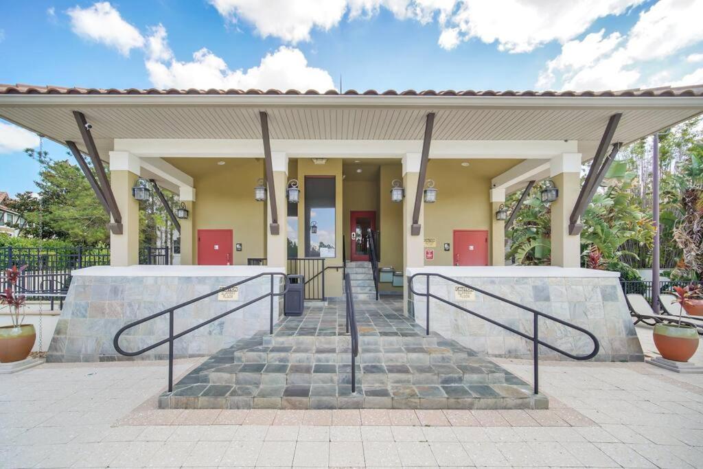 Cozy & Elegant 4Br Enchanted Townhouse - 1 Mile To Disney With Resort Pool, Gym, & Jacuzzi Orlando Bagian luar foto