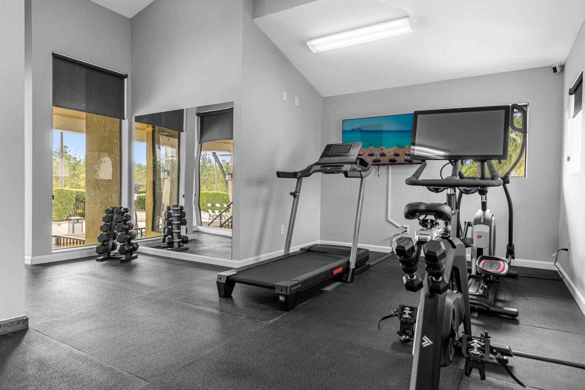 Cozy & Elegant 4Br Enchanted Townhouse - 1 Mile To Disney With Resort Pool, Gym, & Jacuzzi Orlando Bagian luar foto