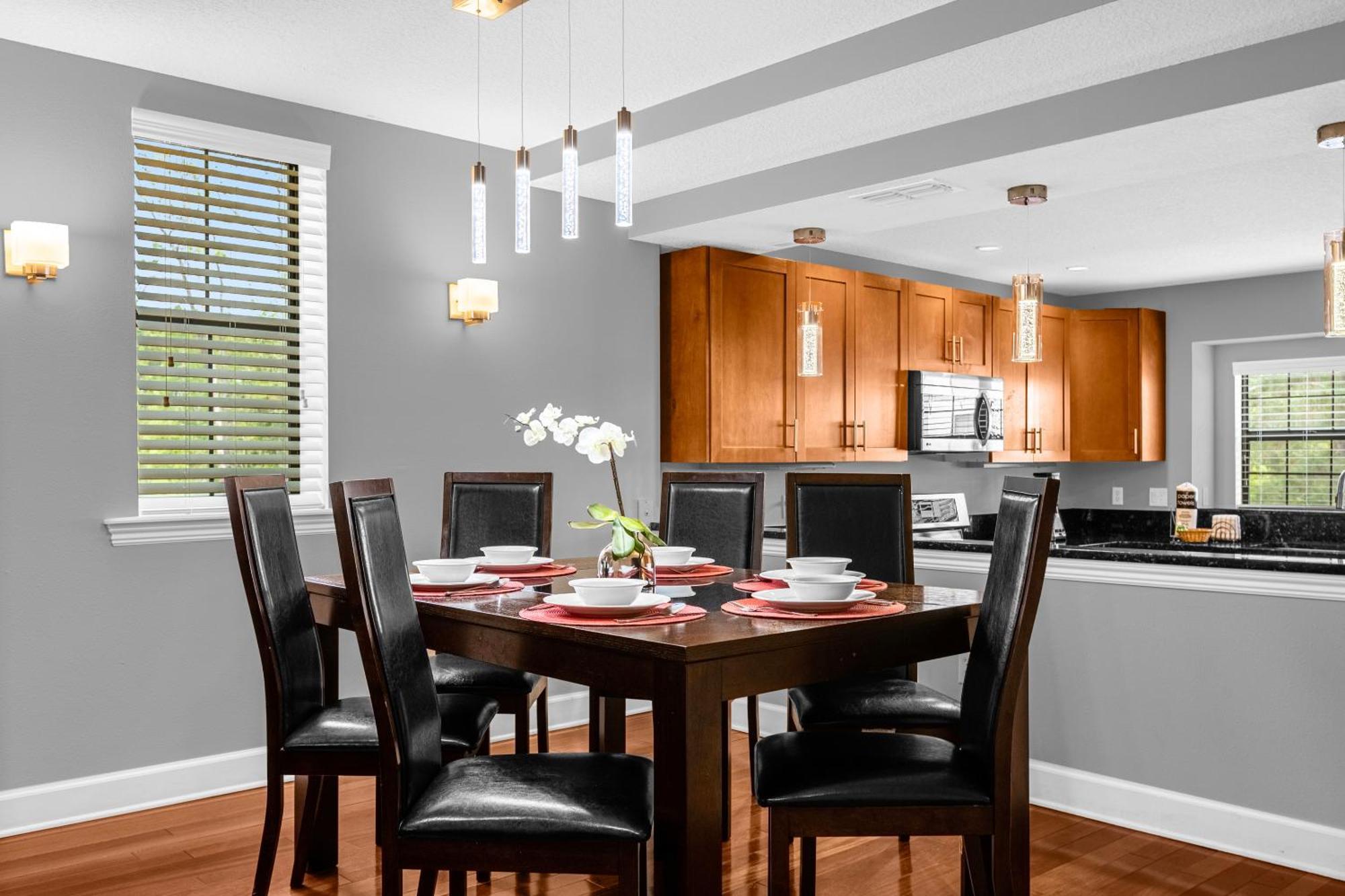 Cozy & Elegant 4Br Enchanted Townhouse - 1 Mile To Disney With Resort Pool, Gym, & Jacuzzi Orlando Bagian luar foto