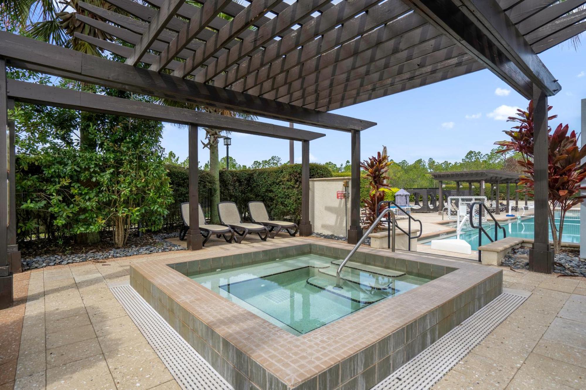 Cozy & Elegant 4Br Enchanted Townhouse - 1 Mile To Disney With Resort Pool, Gym, & Jacuzzi Orlando Bagian luar foto