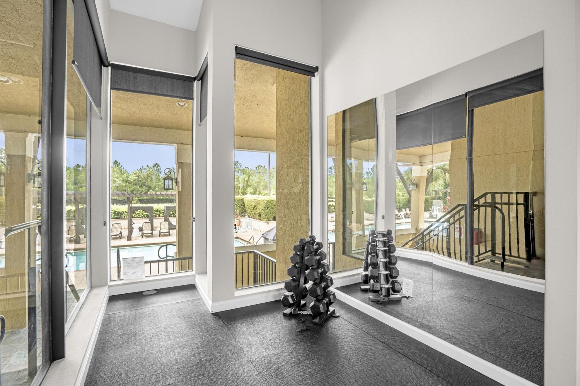 Cozy & Elegant 4Br Enchanted Townhouse - 1 Mile To Disney With Resort Pool, Gym, & Jacuzzi Orlando Bagian luar foto