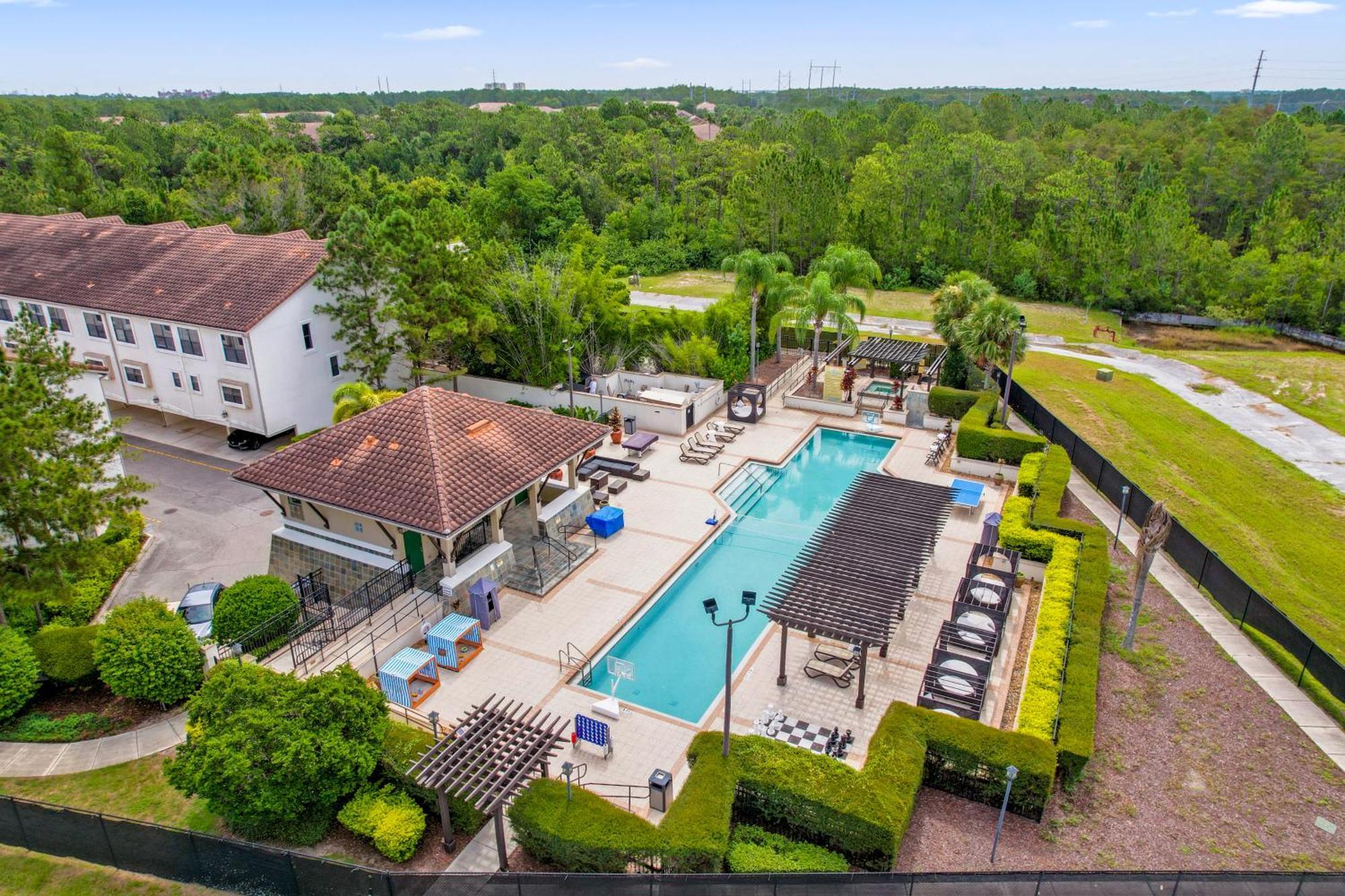 Cozy & Elegant 4Br Enchanted Townhouse - 1 Mile To Disney With Resort Pool, Gym, & Jacuzzi Orlando Bagian luar foto