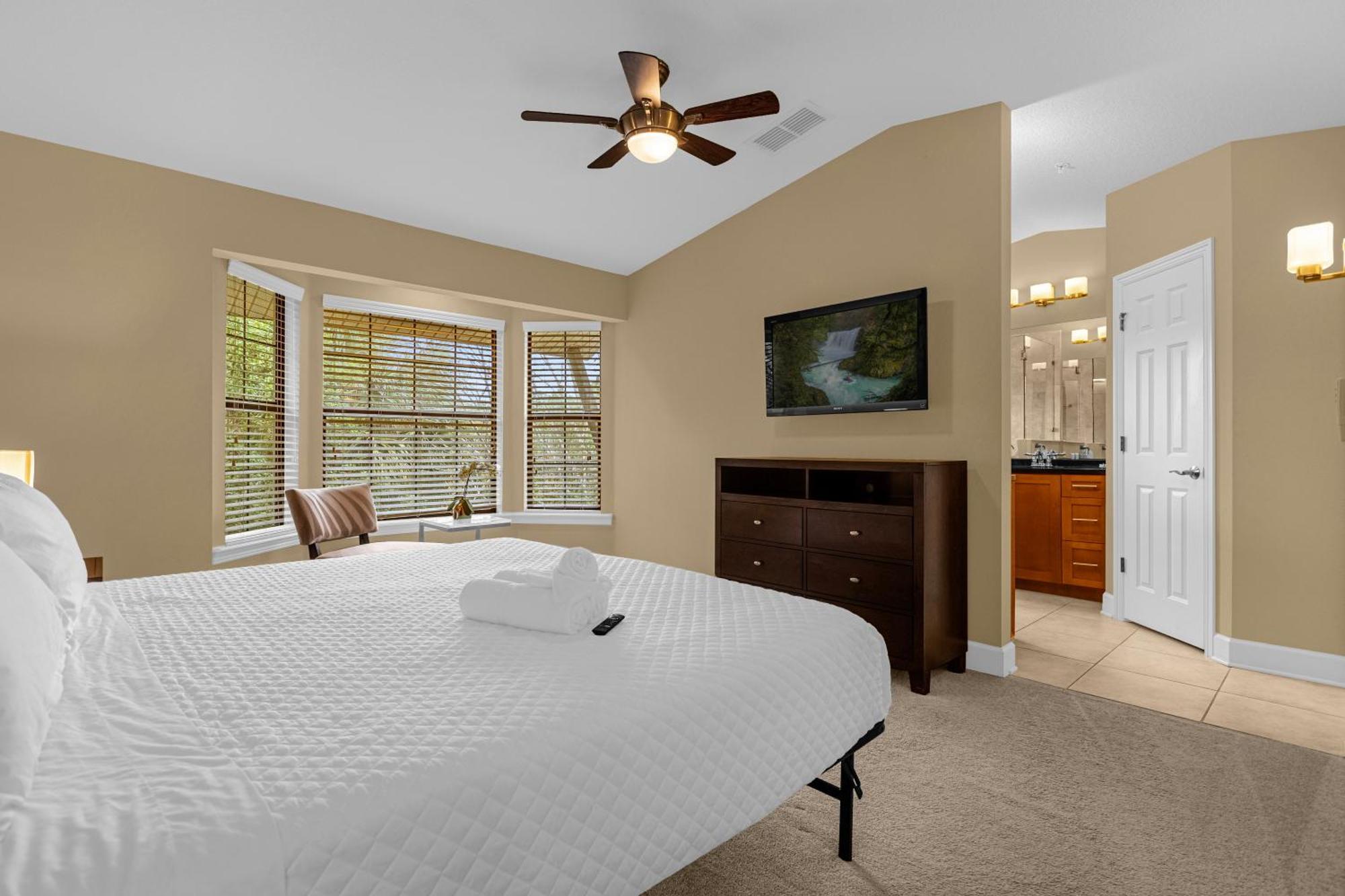 Cozy & Elegant 4Br Enchanted Townhouse - 1 Mile To Disney With Resort Pool, Gym, & Jacuzzi Orlando Bagian luar foto